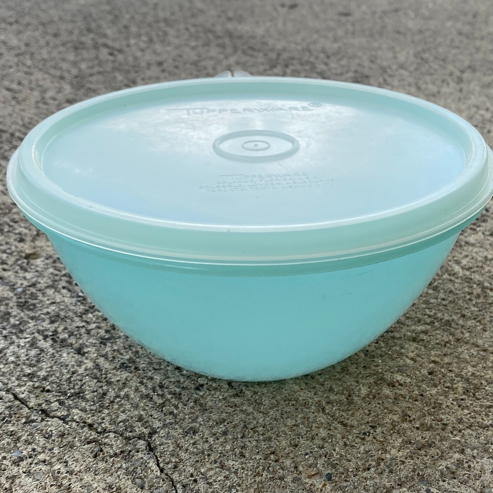 Pastel Blue Vintage Tupperware Wonderlier Bowl